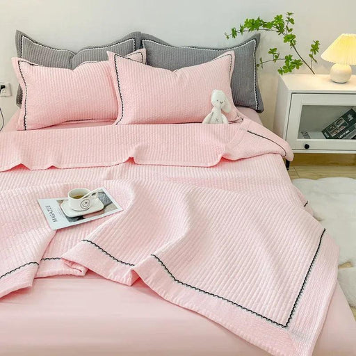 Elegance Princess Summer Quilt Set with Skin-Friendly Comforter