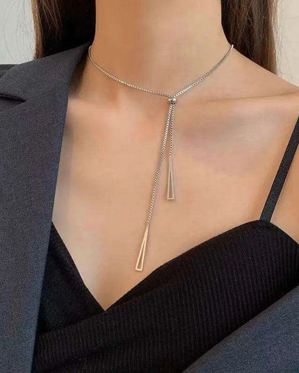 Playful Poodle Balloon Dog Pendant Necklace - Unique Clavicle Chain Jewelry Gift for Dog Enthusiasts