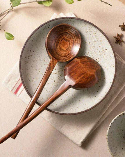 Elegant Beechwood Soup Spoon - The Ultimate Kitchen Accessory for Ramen and Stews