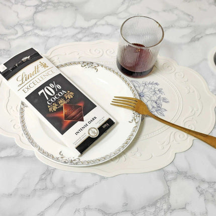 Elegant Retro Silicone Dining Mat for Stylish Table Settings