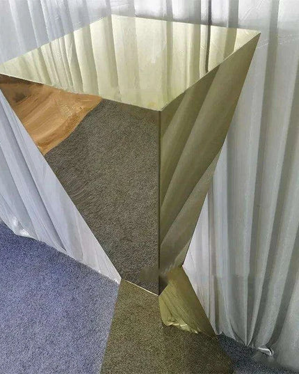 Chic Stainless Steel Floral Display Stands - Essential Decor for Any Event