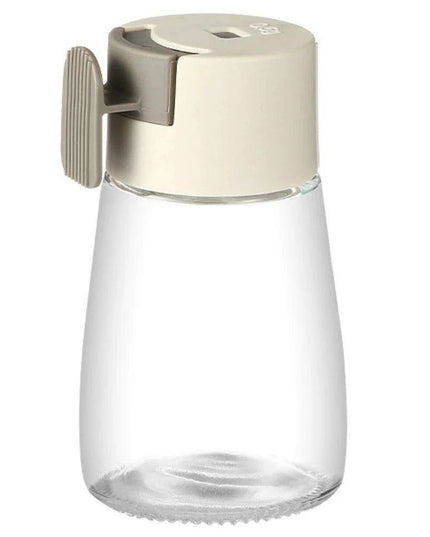 Seasoning on the Go: Portable Glass Salt Shaker for Instant Flavor Boost
