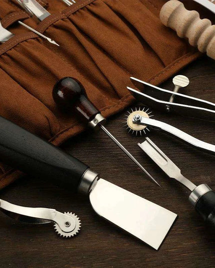 Deluxe Portable Leathercraft Tool Kit: Ignite Your Imagination!