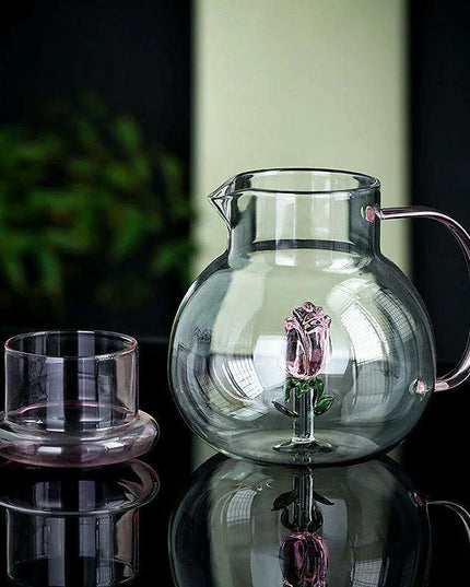 Elegant Rose Floral Glass Cold Brew Teapot - Stylish and Heat-Resistant Design with Ergonomic Handle for Entertaining
