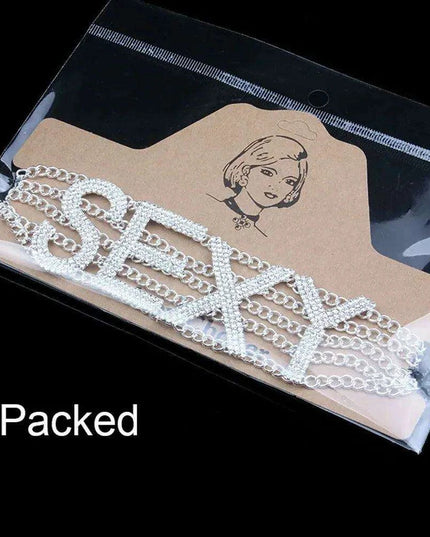 Glimmering Charm Crystal Rhinestone Choker: A Sophisticated Accessory for Trendsetting Women