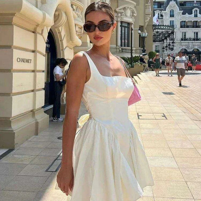 Elegant White Cotton Backless Dress with Oversized Bow - Effortless Sophistication for Any Occasion