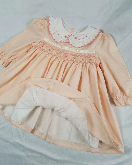 Delightful Vintage-Inspired Pink Smocked Dress for Girls - Long Sleeve Autumn Collection with Elegant Embroidery