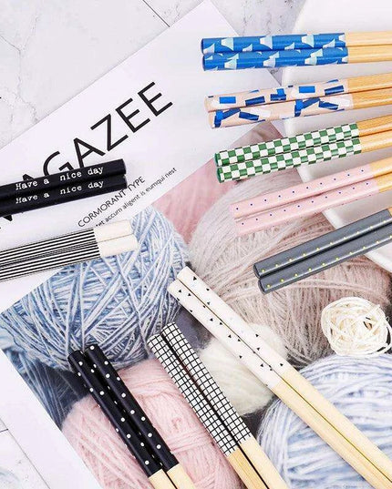 Eco-Friendly Bamboo Chopsticks Set - 5 Pairs for Sushi and Asian Delicacies