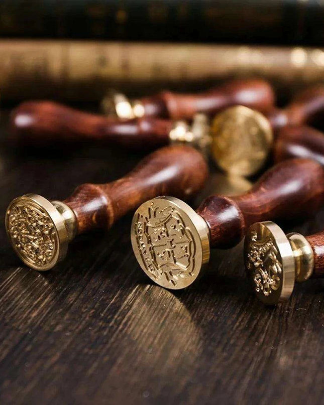 Gryffindor Legacy Wax Seal Kit - Enchanted Letter Writing Collection