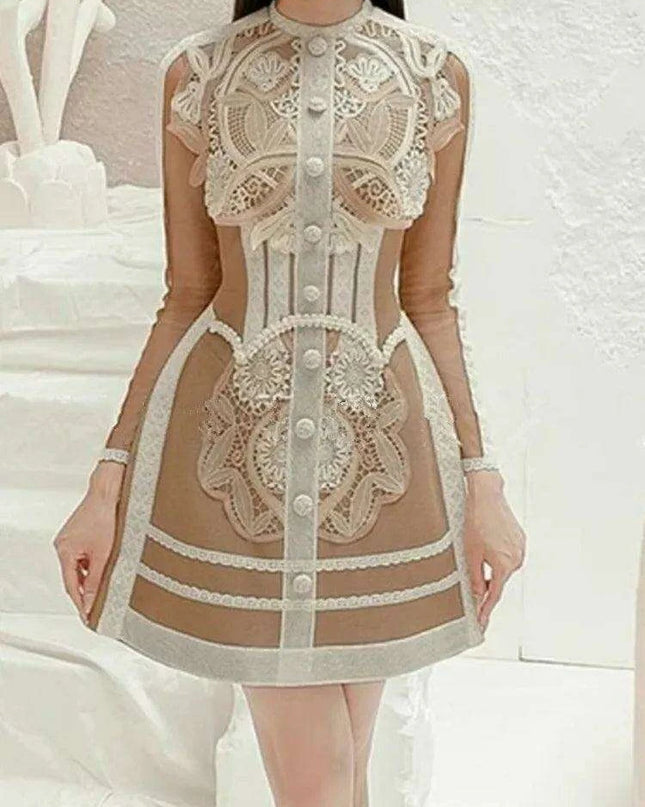 Elegant Vintage Lace Patchwork Runway Dress with Mesh Sleeves for Women