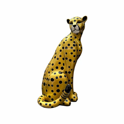 Pink Leopard Resin Statuette – Light Luxury Home Decor Figurine