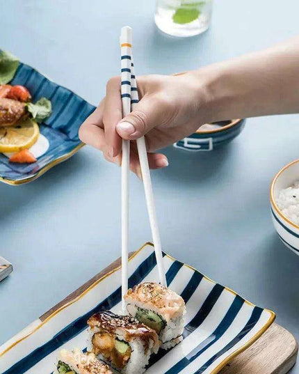 Sophisticated Japanese Porcelain Chopstick Collection - 5 Pairs for an Elevated Dining Experience