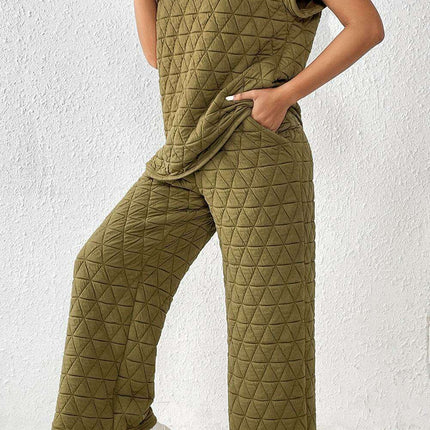 Sage Green Quilted Co-Ord Set - Chic Comfort for Modern Fashion - Très Elite