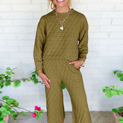 Sage Green Quilted Lounge Ensemble for Chic Comfort and Versatility - Très Elite