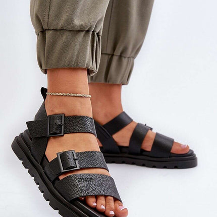 Sandals model 195265 - Très Elite