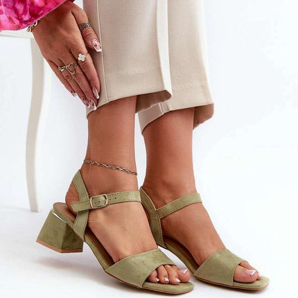 Sandals model 197589 - Très Elite