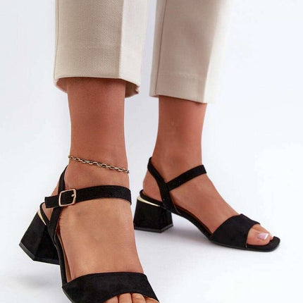 Sandals model 197589 - Très Elite