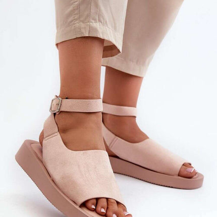 Sandals model 198042 - Très Elite