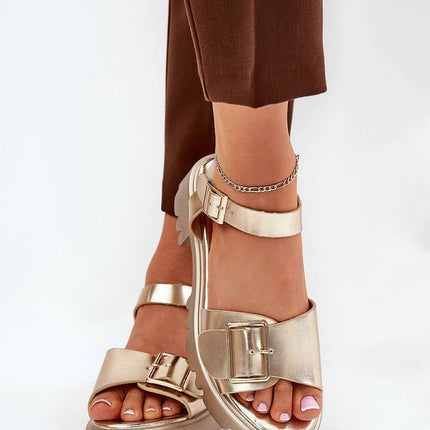 Sandals model 210051 - Très Elite