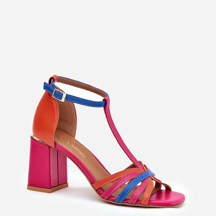Sandals model 210063 - Très Elite