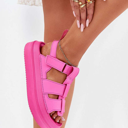 Sandals model 213165 - Très Elite