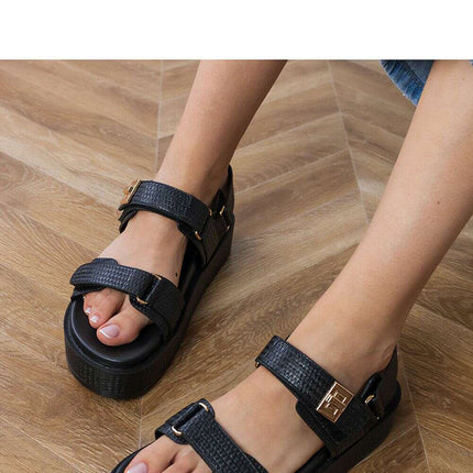 Sandals model 213705 - Très Elite