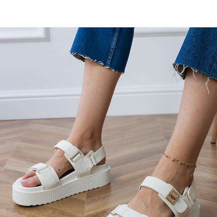 Sandals model 213706 - Très Elite