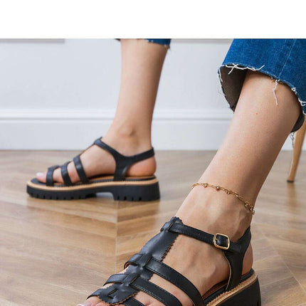 Sandals model 213711 - Très Elite