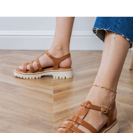 Sandals model 213712 - Très Elite