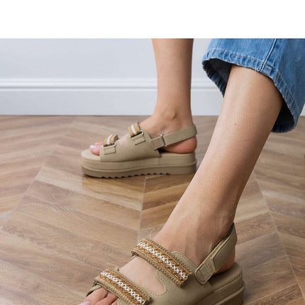 Sandals model 213727 - Très Elite