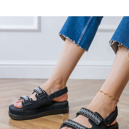 Sandals model 213728 - Très Elite