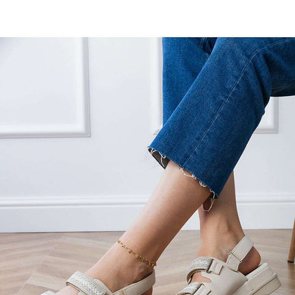 Sandals model 213730 - Très Elite