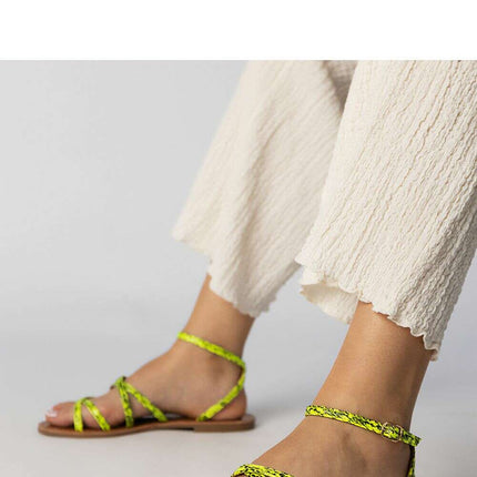 Sandals model 213765 - Très Elite