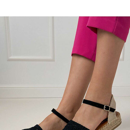 Sandals model 214649 - Très Elite