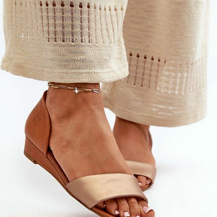 Sandals model 214702 - Très Elite