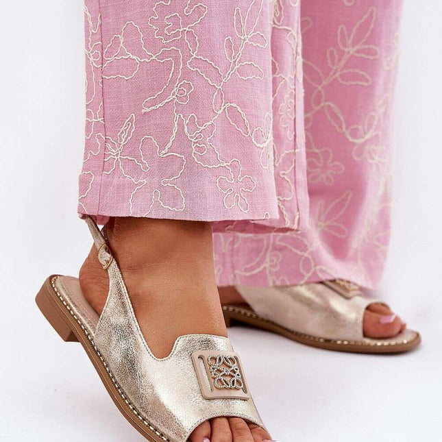 Sandals model 215714