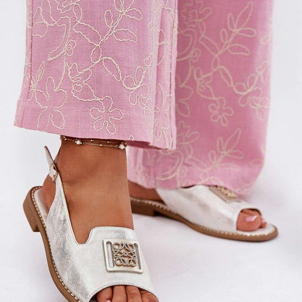 Sandals model 215716