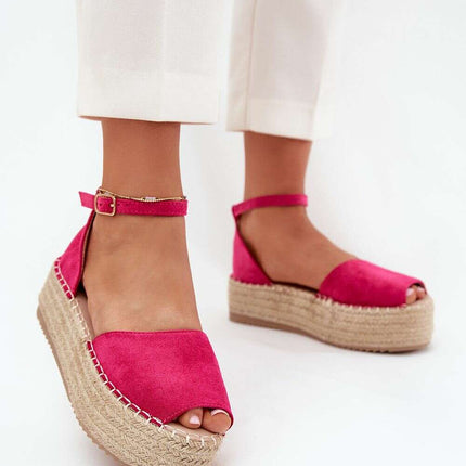 Sandals model 216028 - Très Elite