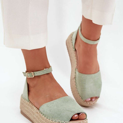 Sandals model 216029 - Très Elite