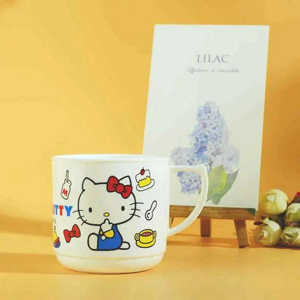 Sanrio Character Kids' Breakfast Water Cup Set Featuring Hello Kitty and My Melody - Fun and Whimsical Design - Très Elite