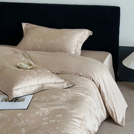 Long Staple Cotton Jacquard Bedding Set – Luxury Duvet Cover, Bedsheet & Pillowcases