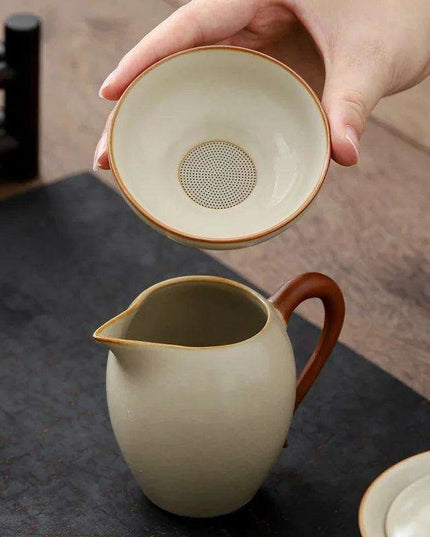 Elegant Ruyao Kung Fu Tea Set for a Refined Brewing Journey