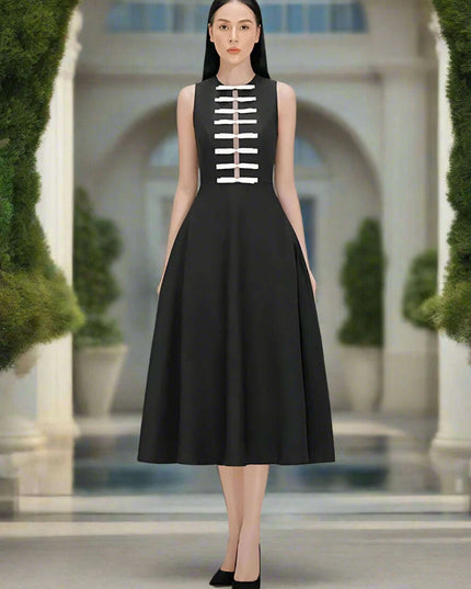 Elegant Sleeveless Women's Party Dress with Bow Accent and Cut-Out Waist - Solid Color Summer Fashion 2024