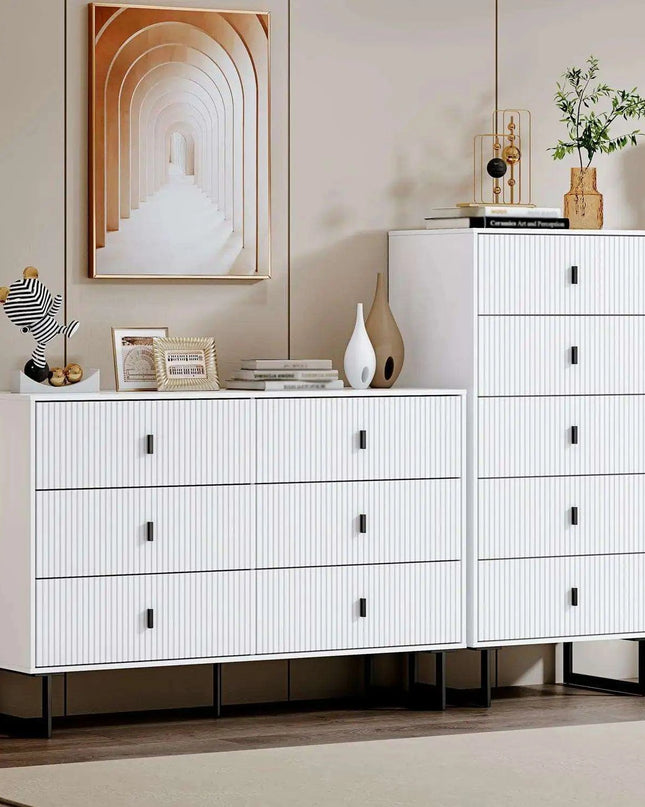 Sleek Modern 5-Drawer Dresser with Stylish Metal Legs - Perfect Storage for Any Room