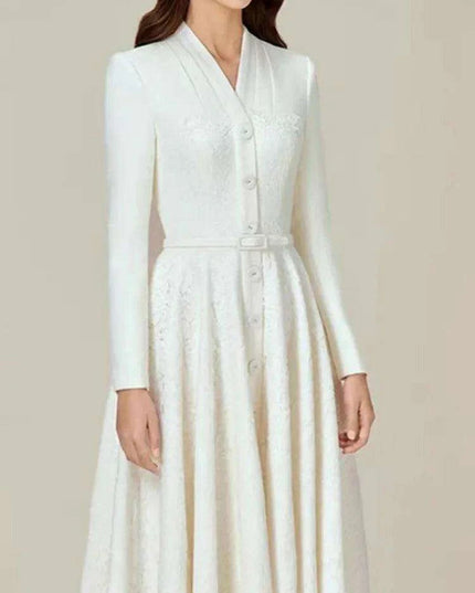 Elegant V-Neck Lace Pleated Belted Evening Gown - Autumn Edition