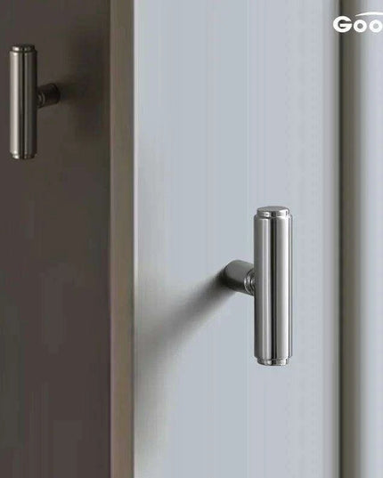 Retro Brass Cabinet Handles - Chic Vintage Pulls for Furniture Revitalization