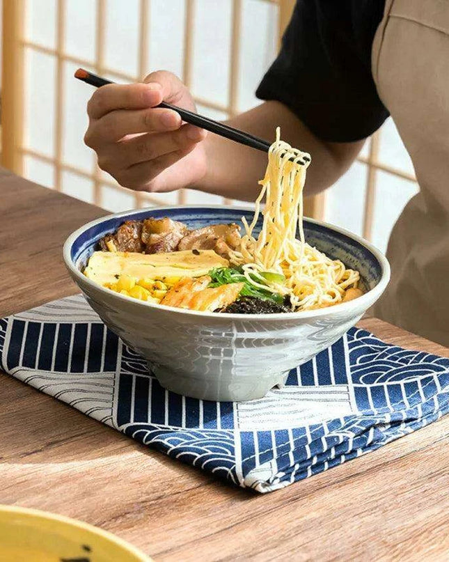 Sophisticated Japanese Melamine Noodle Bowl - Stylish Faux Porcelain Dining Set