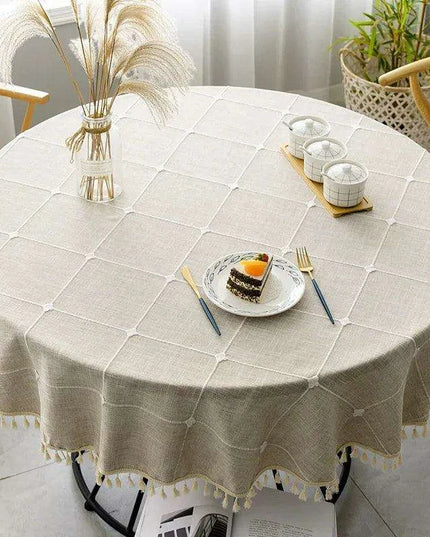 Stylish Customizable Plaid Cotton Linen Tablecloth - Elevate Your Dining Experience