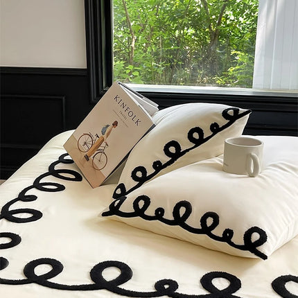 600TC Egyptian Cotton Bedding Set — White with Black Embroidery, 4-Piece Luxury