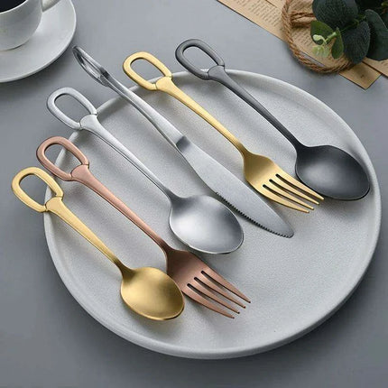 Elegant 5-Piece Stainless Steel Cutlery Set with Stylish Hanging Handles for a Luxurious Dining Experience